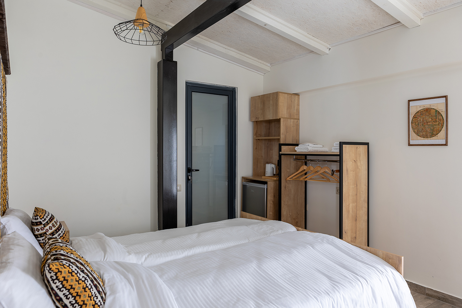 5 - Standard Double room