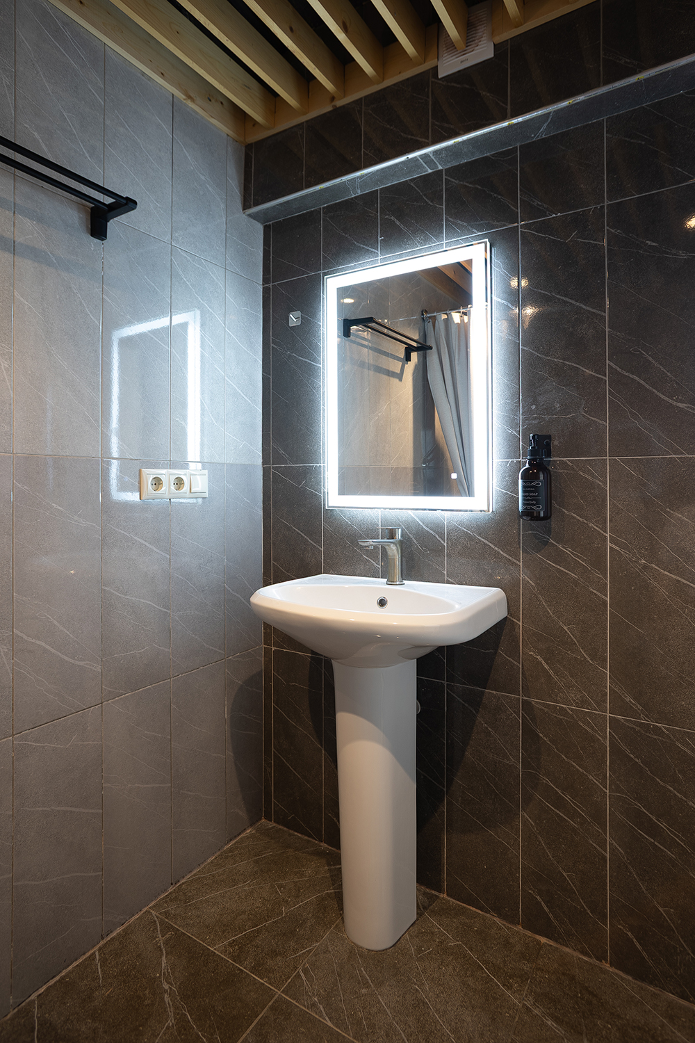 5 - Standard Double room